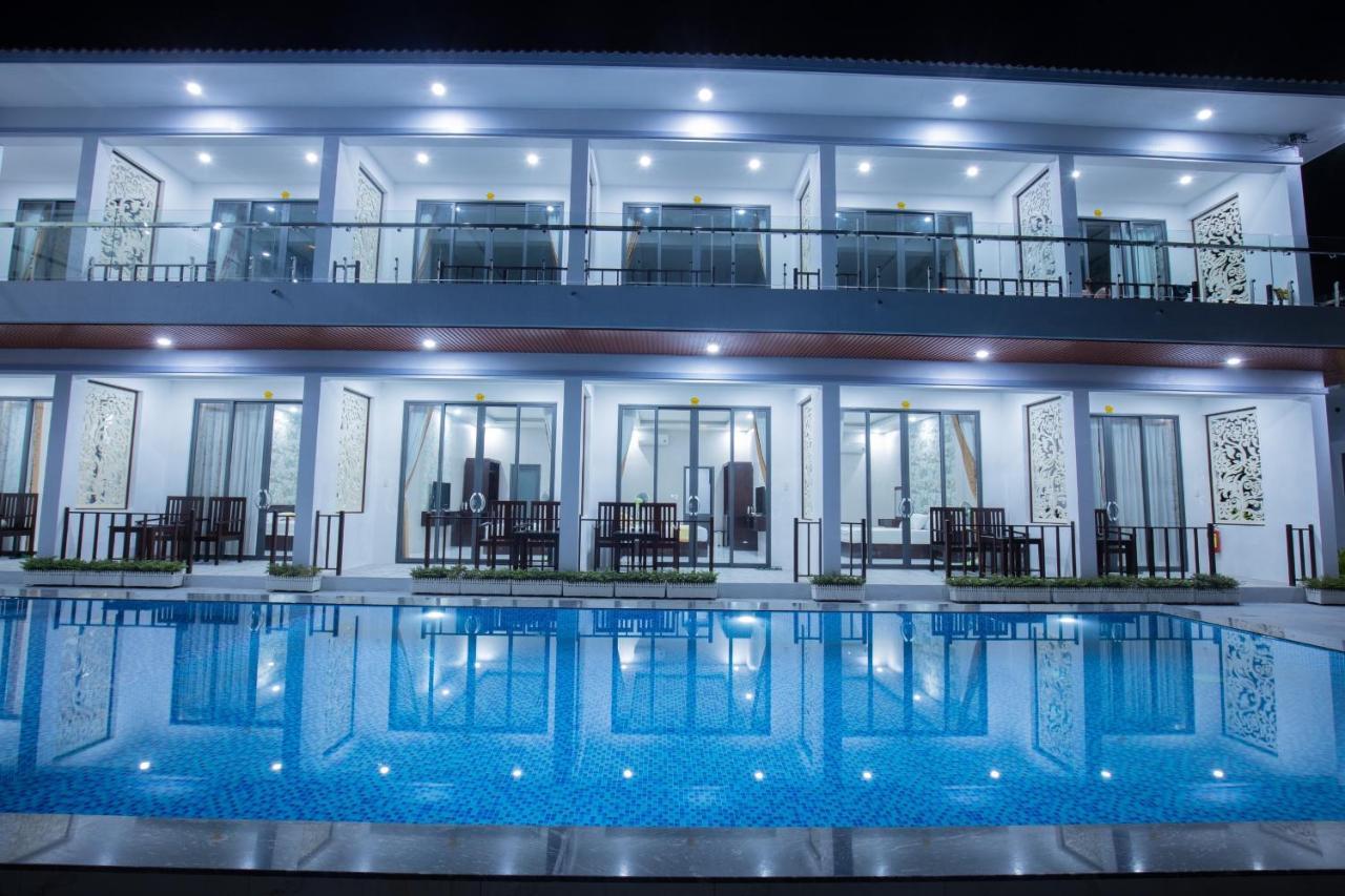 West Life Khách sạn 3*